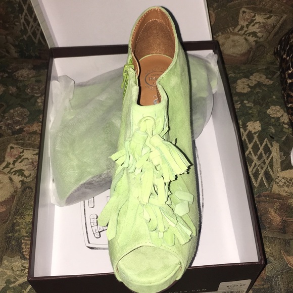 Suede green wedged Jeffrey Campbell - Picture 3 of 8